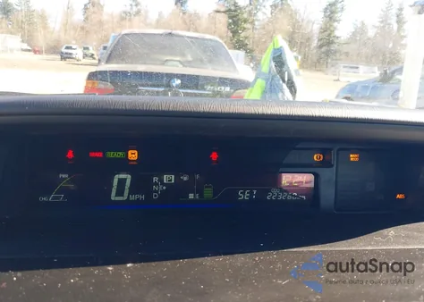 2014 Toyota Prius V Two z USA, uszkodzony, nr VIN JTDZN3EU1E3314428